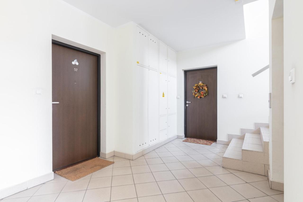 Wincentego Colorful Apartment Варшава Экстерьер фото