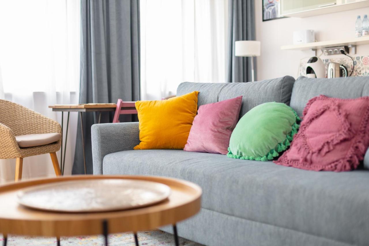 Wincentego Colorful Apartment Варшава Экстерьер фото